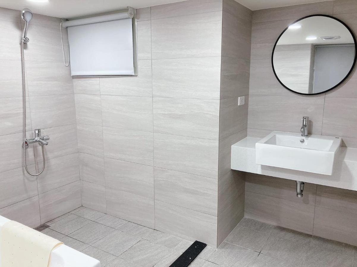 Cy Hotel Тайбей Екстер'єр фото