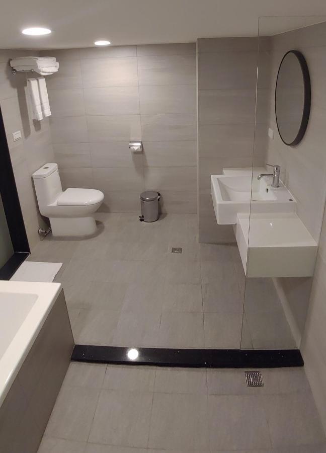 Cy Hotel Тайбей Екстер'єр фото